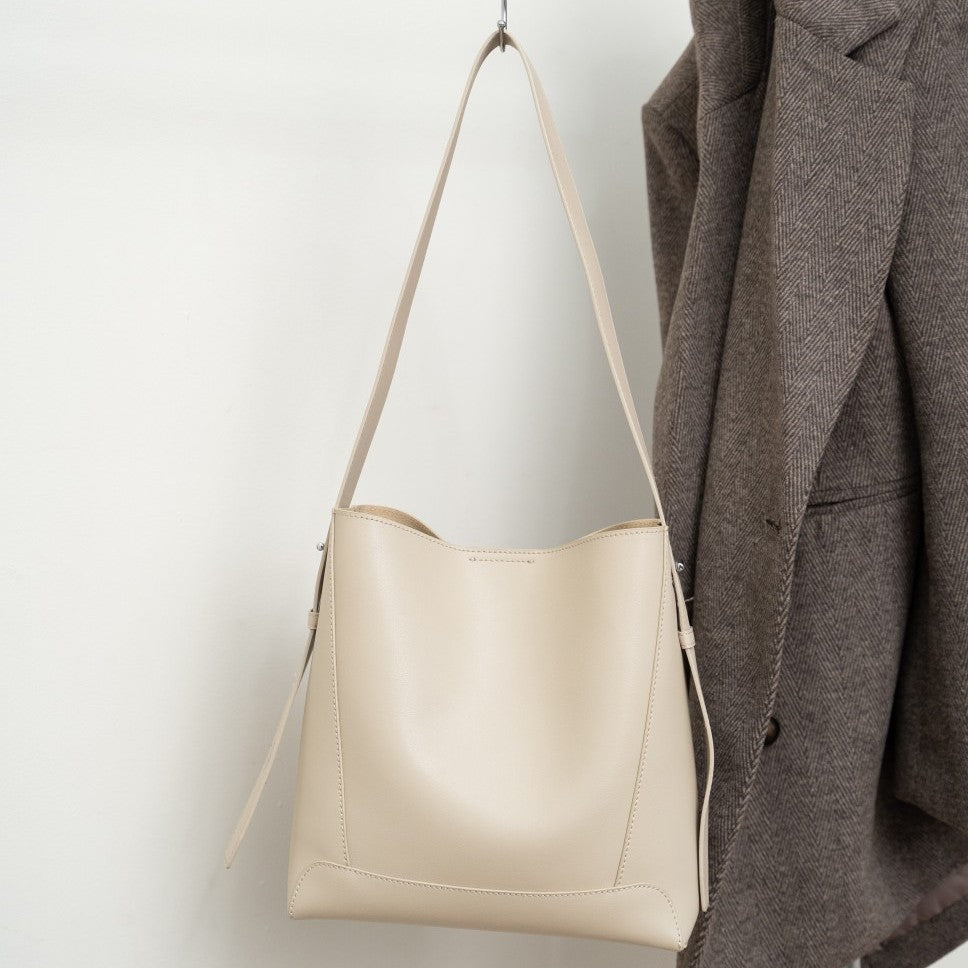 Leather Shoulder Bag - SIMYS