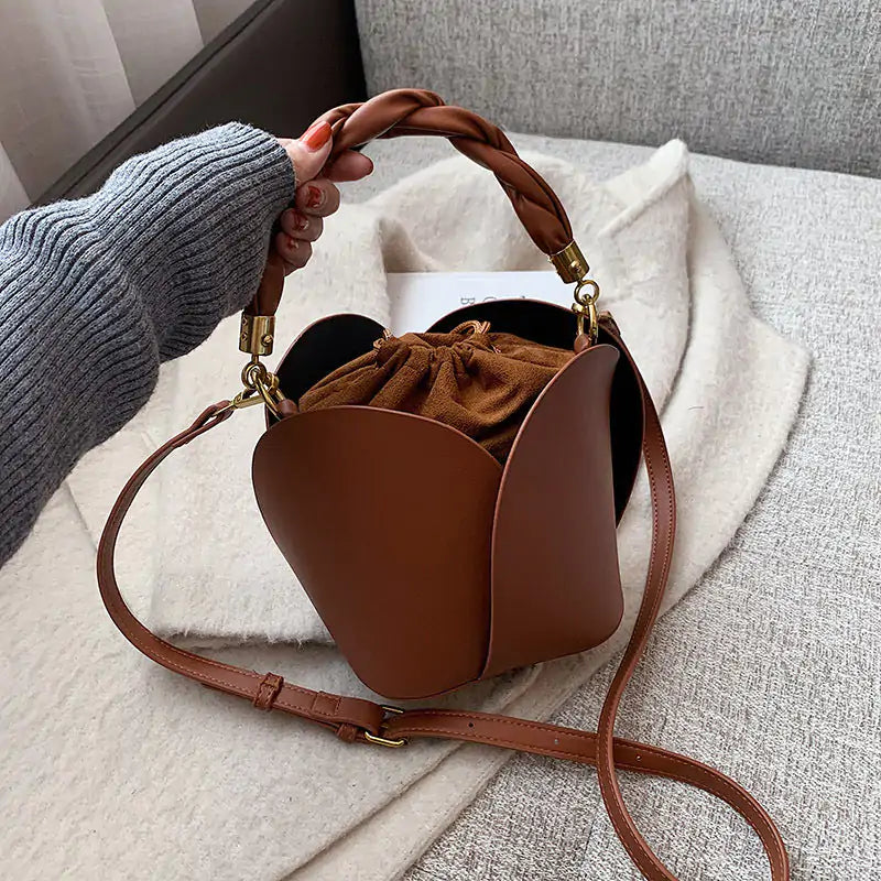 Retro Bucket Crossbody Bag - SIMYS